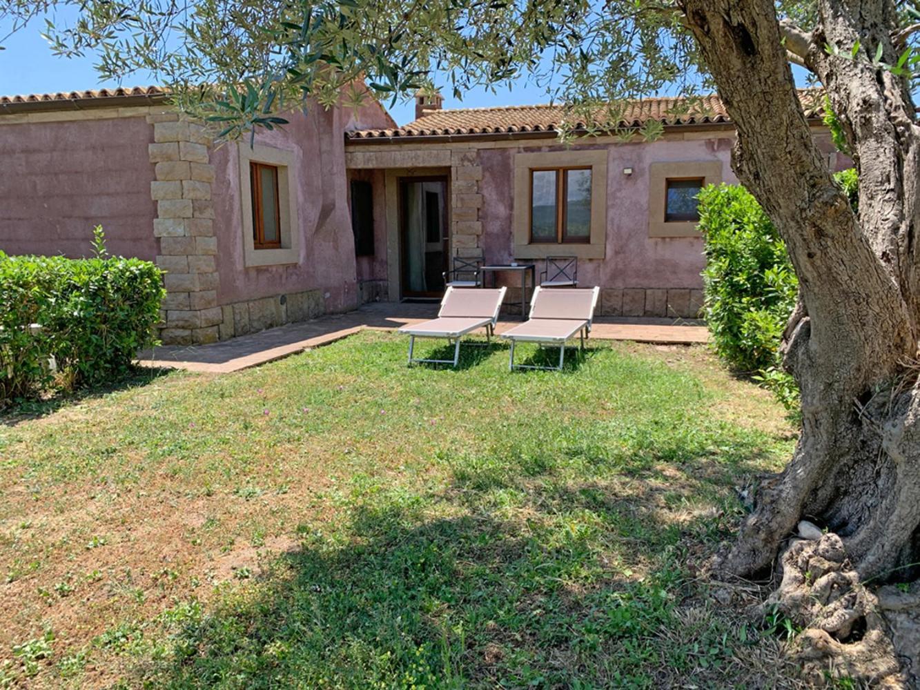Resort Fonte Vulci Canino Bagian luar foto