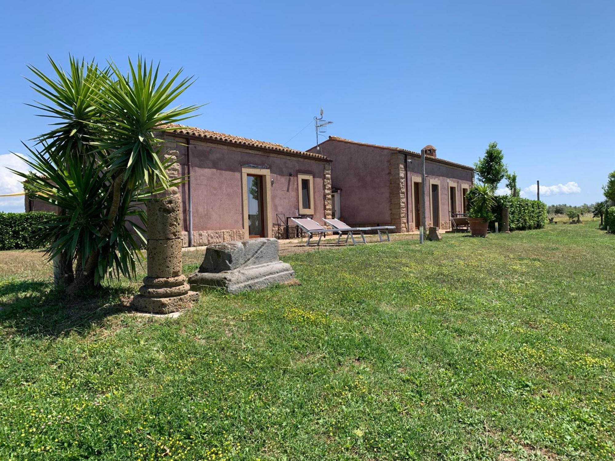 Resort Fonte Vulci Canino Bagian luar foto